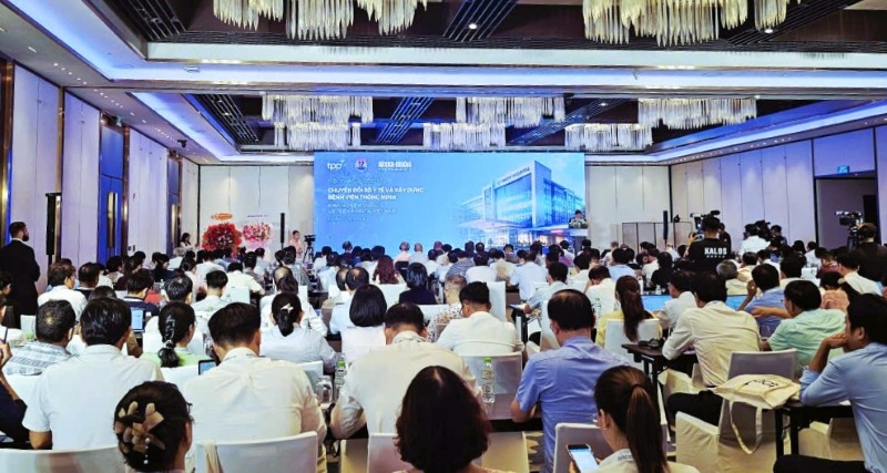 Quang cảnh hội thảo. Ảnh: Nguyễn Hoàng