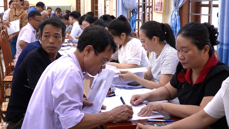 35 hộ dân ở xã Thanh Oai được chi trả tiền bồi thường 