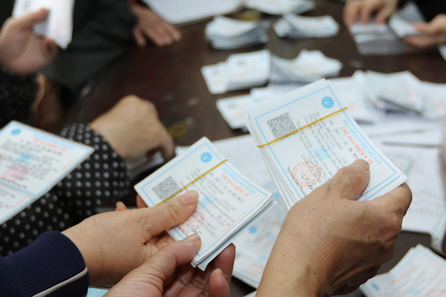 By 2030, Dong Thap strives to achieve a 100% universal health insurance coverage rate. Photo: Hai Nguyen