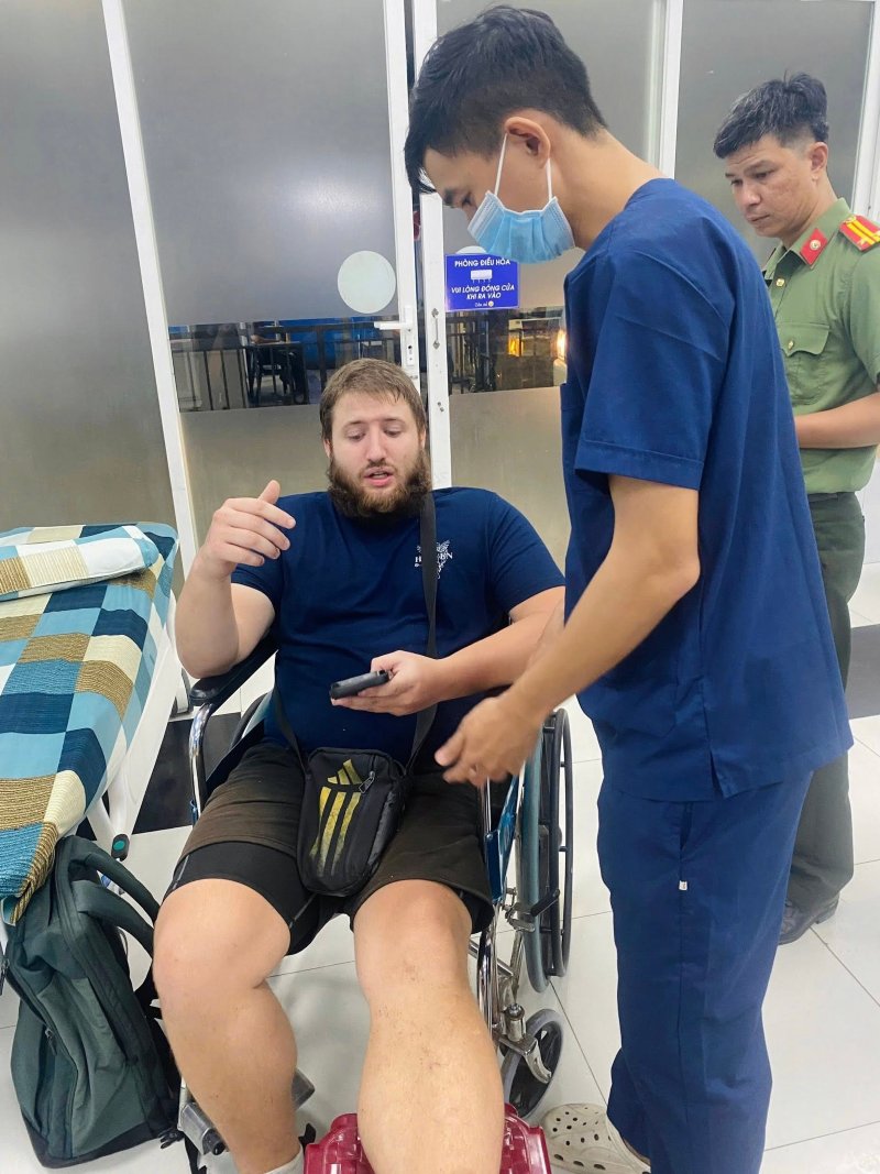 Từ tin nhắn cầu cứu giữa núi, lực lượng chức năng Duy Xuyên đã vào cuộc giải cứu du khách Đức an toàn. Ảnh: Trường An