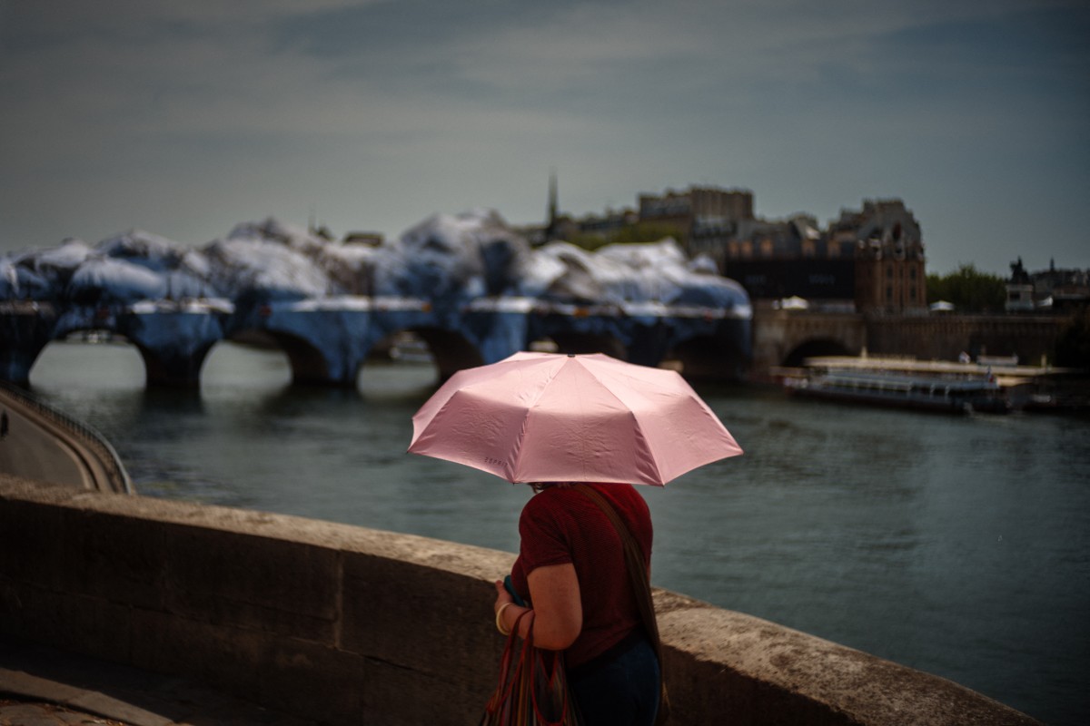フランスの人口の90%以上が極度の猛暑に直面しています。写真:AFP