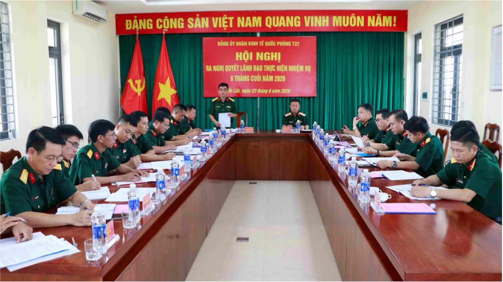 Hội nghị Đảng ủy Đoàn KT-QP 737 (Quân khu 5) ra nghị quyết lãnh đạo thực hiện nhiệm vụ 6 tháng cuối năm 2026. Ảnh: Quang Hùng