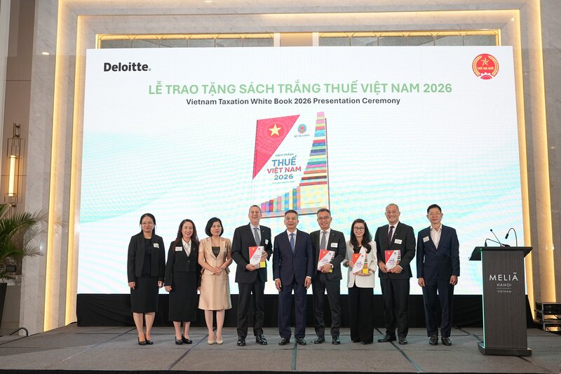 The Tax Department first introduces the Vietnam Tax White Paper 2026 to the business community and investors. Photo: Organizing Committee provided