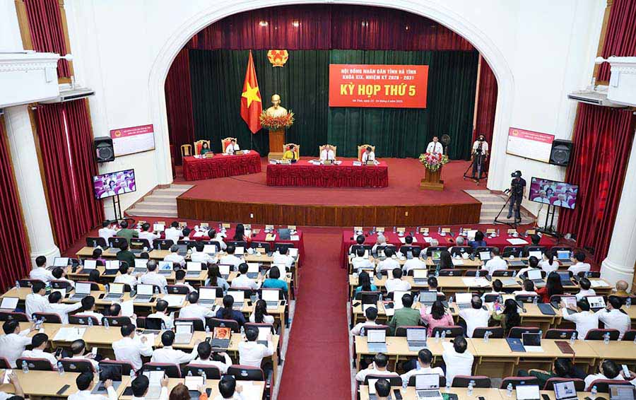 Toàn cảnh kỳ họp thứ 5 HĐND tỉnh Hà Tĩnh khóa 19. Ảnh: HĐND Hà Tĩnh