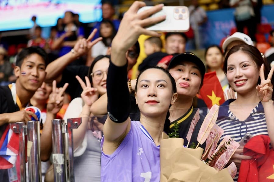 La selección femenina de voleibol de Vietnam ha convocado a una jugadora para reemplazar a Hoàng Thị Kiều Trinh. Foto: Minh Dân