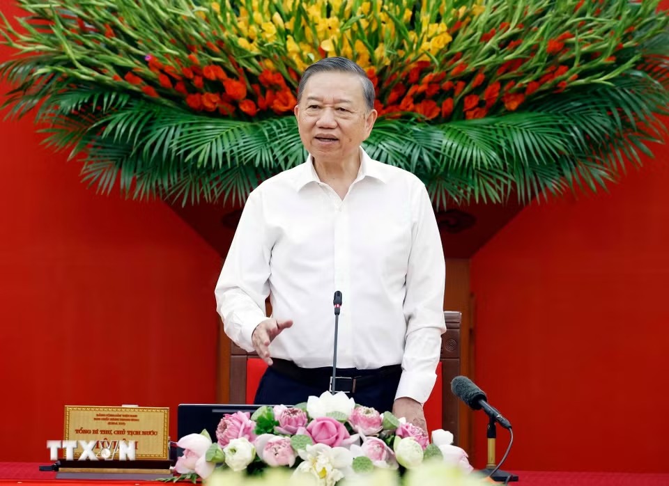 General Secretary, President To Lam - Head of the Central Steering Committee for Science and Technology Development, Innovation and Digital Transformation chaired the meeting. Photo: VNA