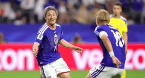 Live football Japan vs Sweden at World Cup 2026.
