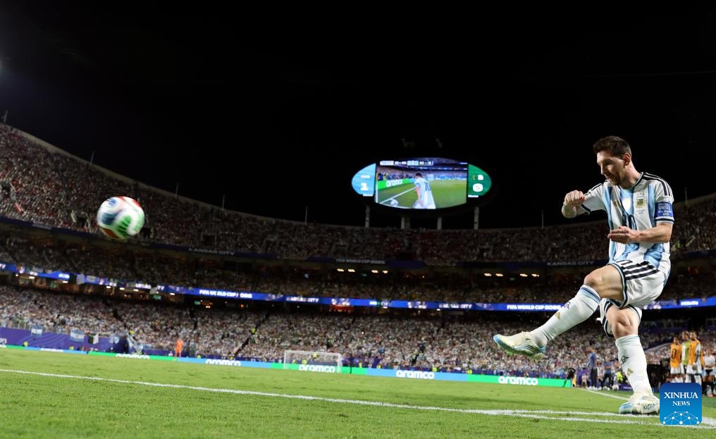 Lionel Messi is still there, still as excellent as ever. Photo: Xinhua