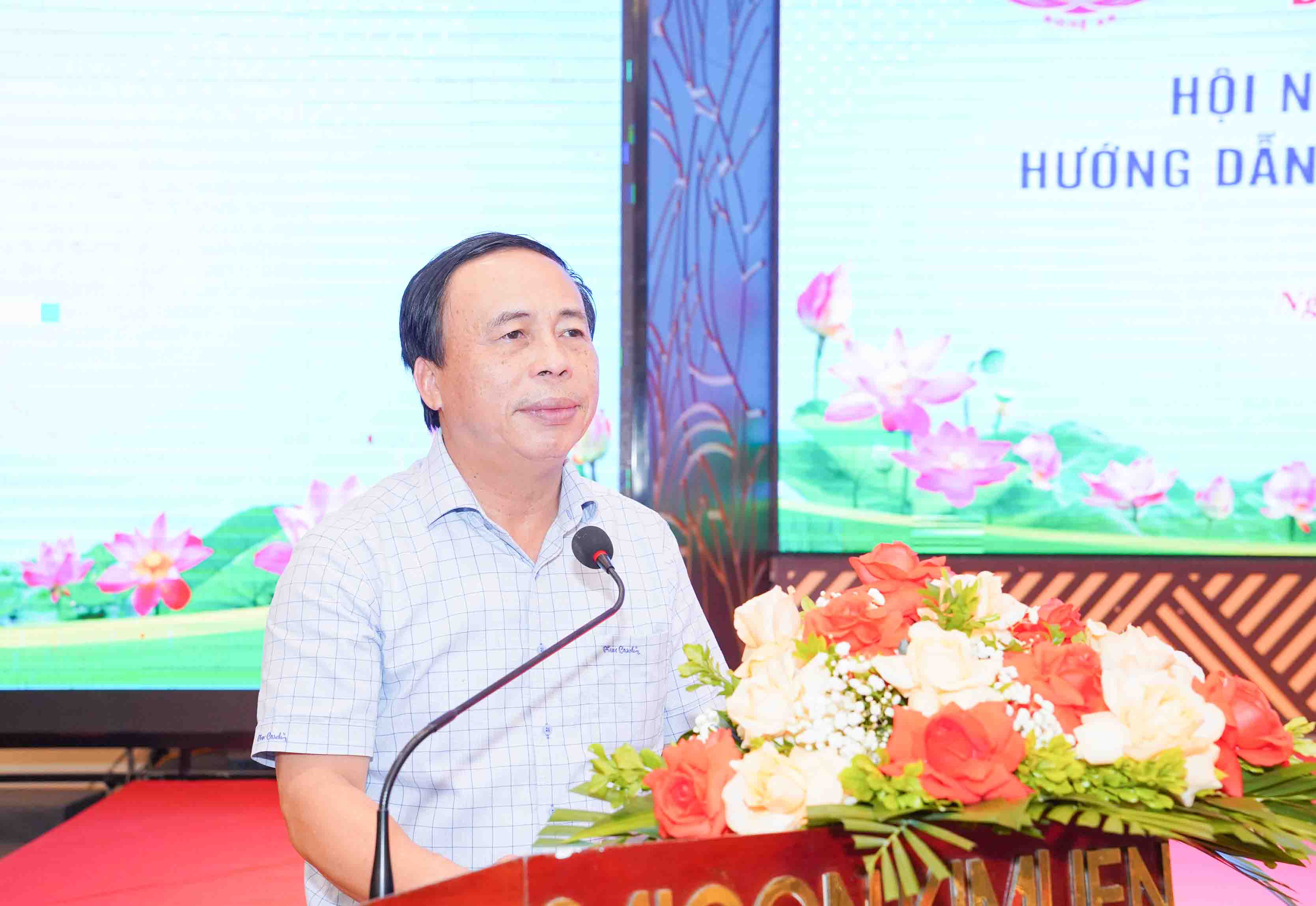 Ông Phạm Văn Hóa - Giám đốc Sở Công Thương Nghệ An phát biểu chỉ đạo tại chương trình. Ảnh: Duy Chương