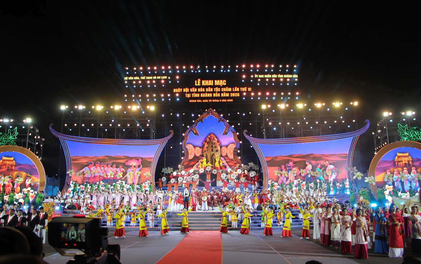 Sparkling opening day of the 6th Cham National Culture Festival in Khanh Hoa province in 2026. Photo: Phuong Linh