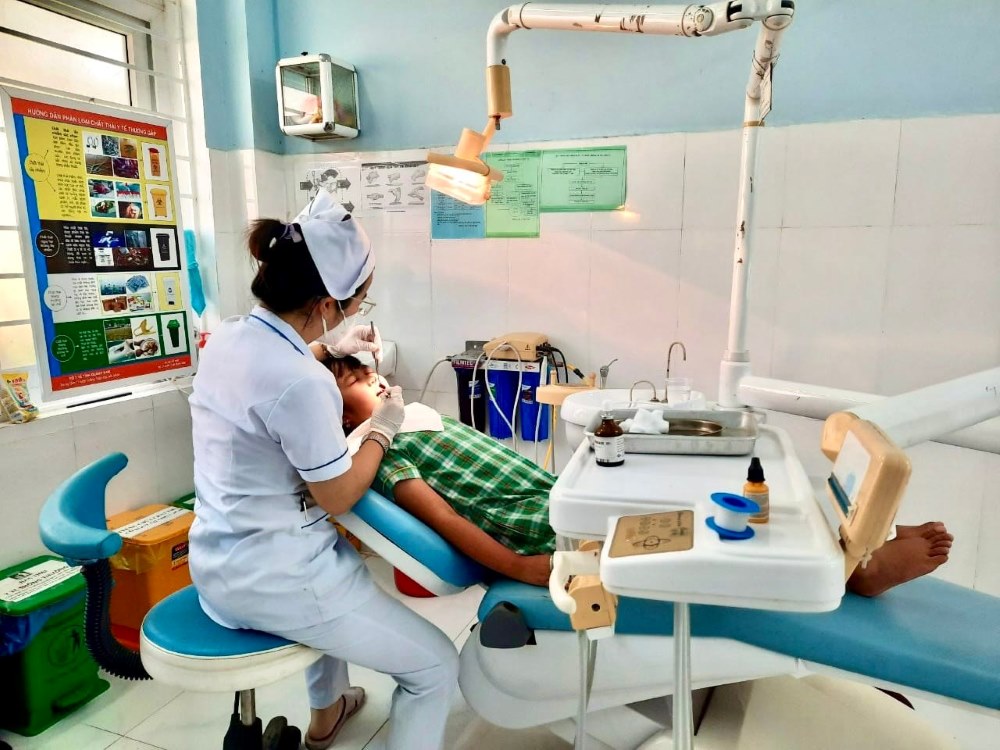 Da Nang transfers preventive tasks, population and operations of 93 commune and ward health stations under regional health centers to commune and ward People's Committees for management. Photo: Nguyen Hoang