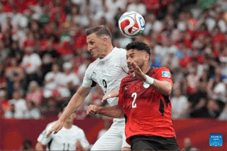 Live football Egypt vs Iran at World Cup 2026.
