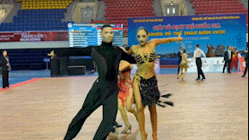 Bailes brillantes en el campeonato nacional de baile deportivo en Quang Ninh. Foto: Doan Hung