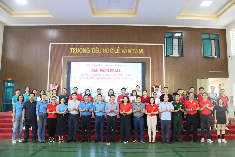 Phường Lào Cai khai mạc Giải Pickleball chào mừng 1 năm thành lập. Ảnh: Phương Thảo