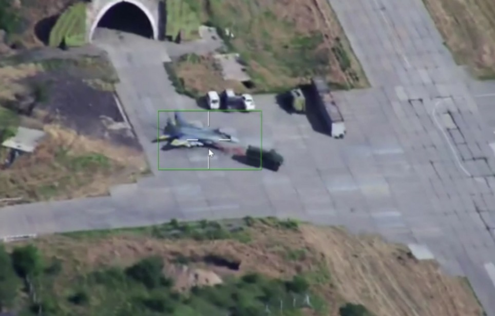 Russia uses Geran-4 Seeker drones to destroy 2 Ukrainian MiG-29 aircraft. Photo: Russian Ministry of Defense