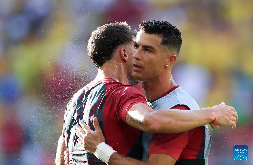 Ronaldo đã thi đấu trọn vẹn cả 3 trận vòng bảng.  Ảnh: Xinhua