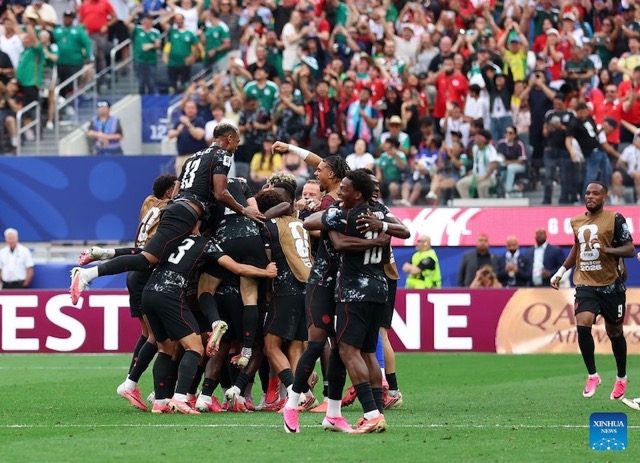 Live Football South Africa vs Canada at World Cup 2026.