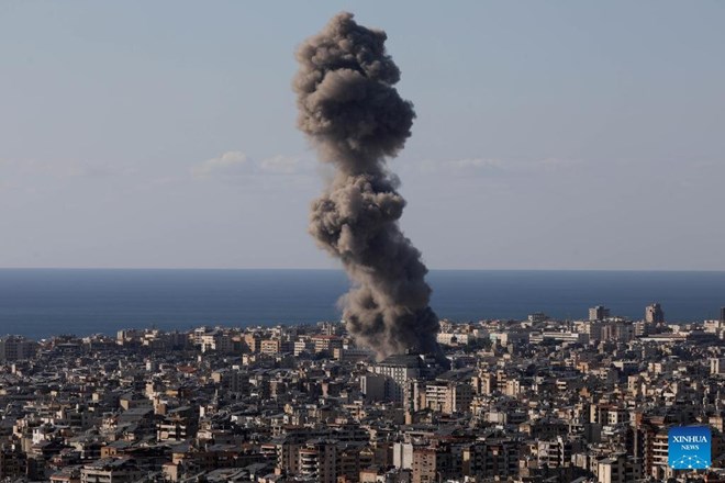 Smoke billows up after an Israeli airstrike in the southern suburbs of Beirut, Lebanon. Photo: Xinhua