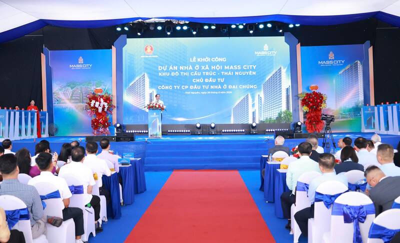 Groundbreaking ceremony of the NOXH Project in Cau Truc urban area, Bach Quang ward. Photo: Thai Nguyen GOP