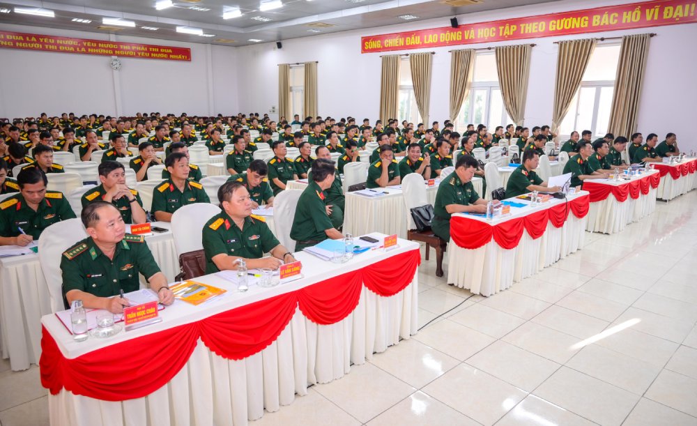 Đại biểu dự hội nghị. Ảnh: Phương Vũ
