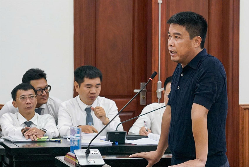 Bị cáo Nguyễn Văn Hậu - cựu Chủ tịch Hội đồng quản trị (HĐQT) Tập đoàn Phúc Sơn tại phiên tòa phúc thẩm. Ảnh: Việt Lam