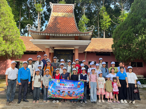 The 2026 science summer camp is an opportunity to encourage the children of union members and workers. Photo: Thanh Tuan