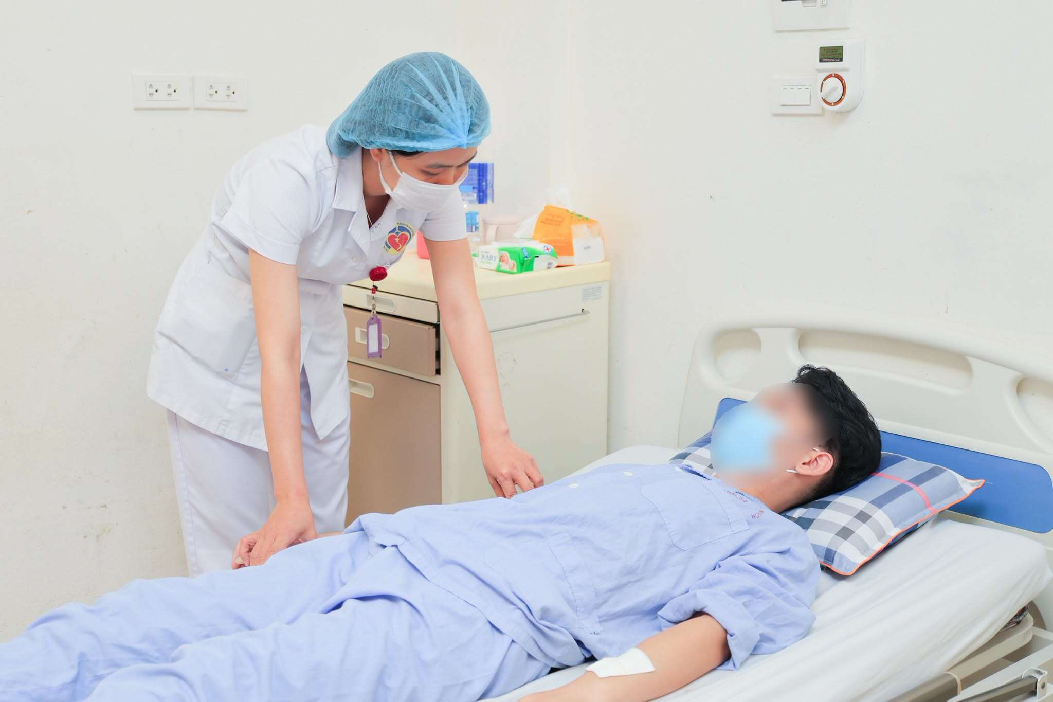 25-year-old young man suffers heart attack after 10 years of smoking. Photo: BVCC