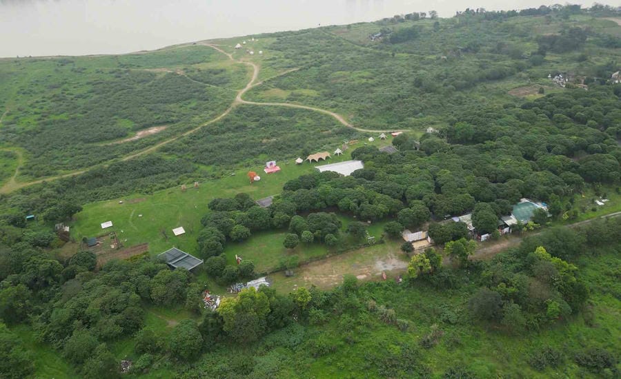 Long Bien Longan Garden eco-tourism area built on agricultural land, encroaching on the Red River alluvial ground. Photo: PV