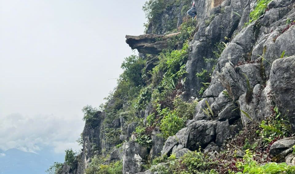 Virtual living rock outcrop" in Ma Pi Leng. Photo: Provided by Dong Van Commune People's Committee