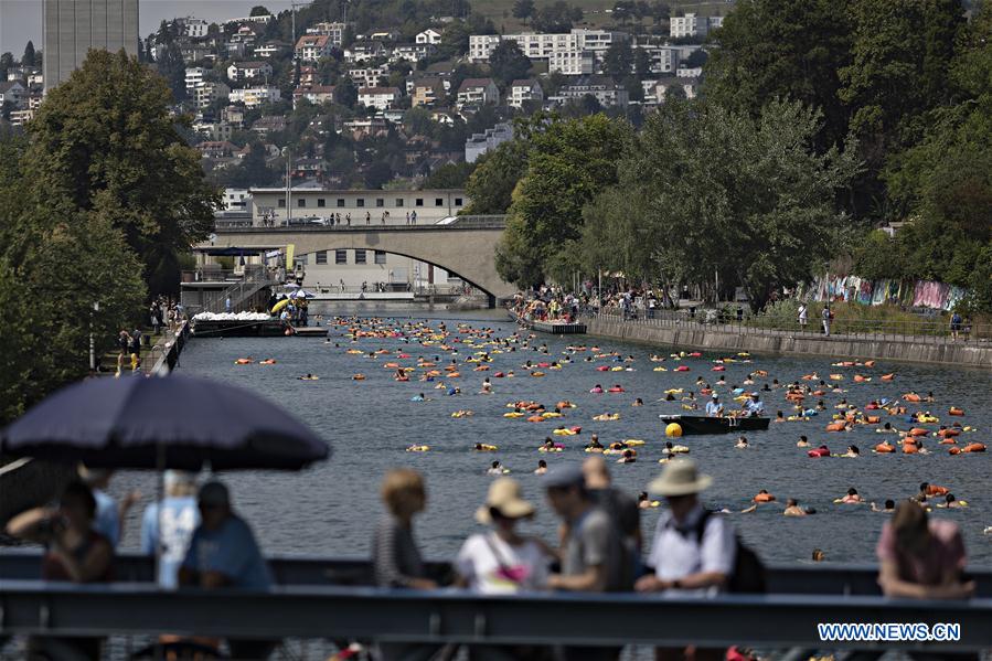 52% of respondents in Switzerland oppose the population limit proposal. Photo: Xinhua