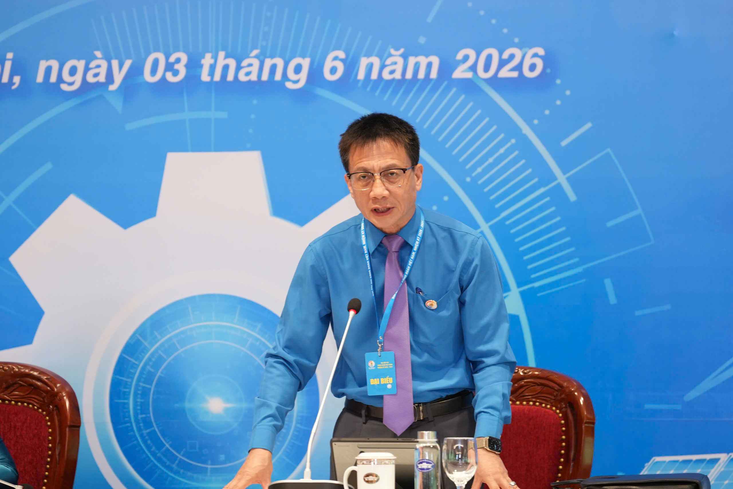TS Nguyễn Ngọc Ân - Ủy viên Đoàn Chủ tịch Tổng Liên đoàn Lao động Việt Nam, Chủ tịch Công đoàn Giáo dục Việt Nam. Ảnh: Hữu Chánh