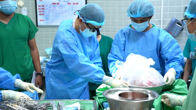 The process of organ extraction and transplantation must strictly comply with law and international regulations. Photo: BVCC