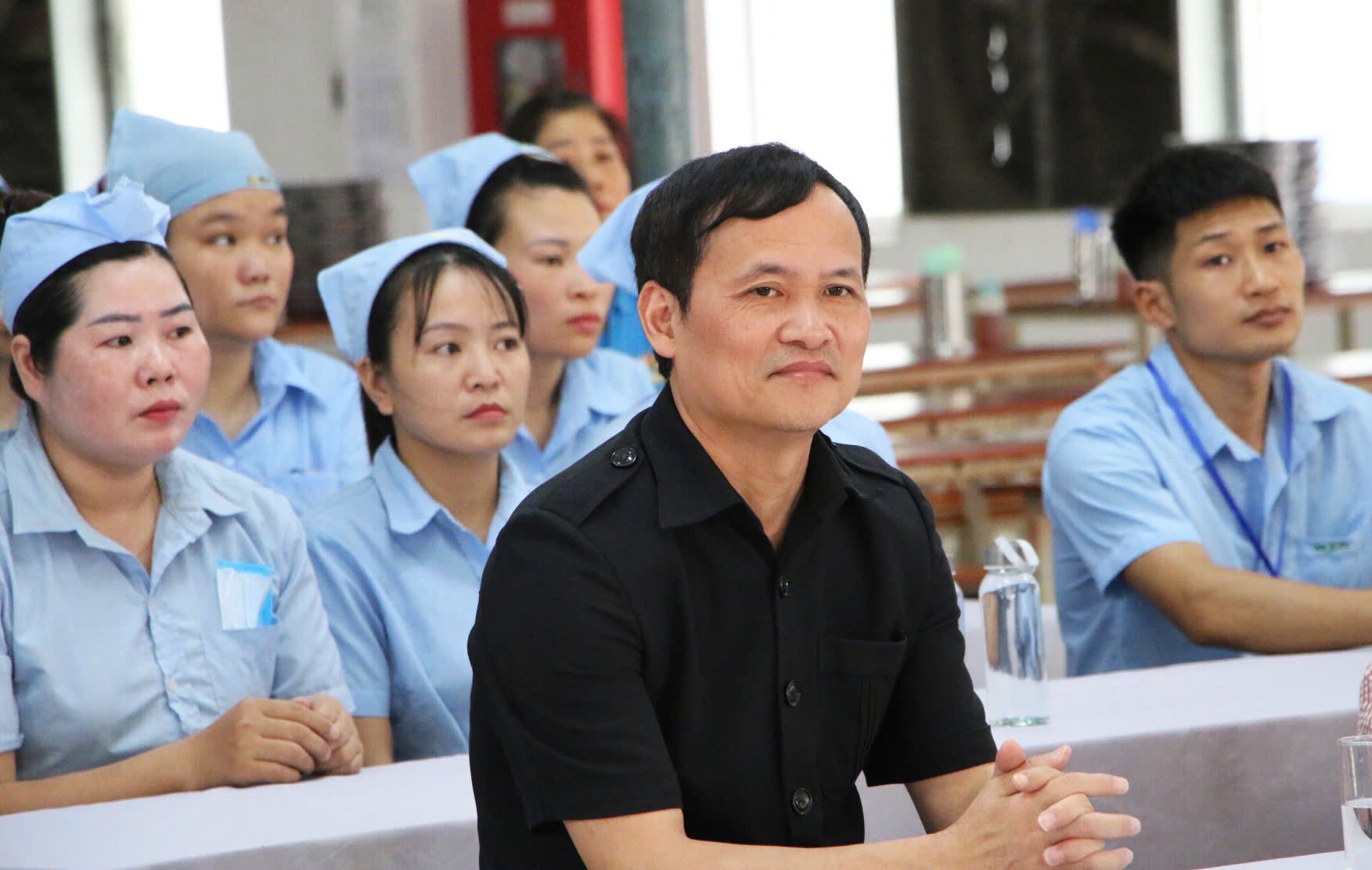 Mr. Trieu Tai Phong, Member of the Executive Committee of the Vietnam General Confederation of Labour, Chairman of the Tuyen Quang Provincial Labor Federation.