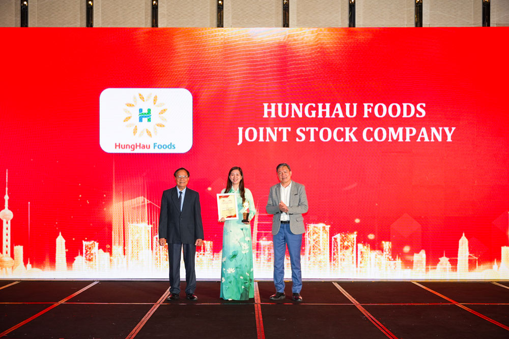 Hung Hau Foods Joint Stock Company - HungHau Foods received an award at the Asia Pacific Awards 2026. Photo: provided by the enterprise
