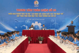 Trade unions act as a solid support to help workers break through creatively