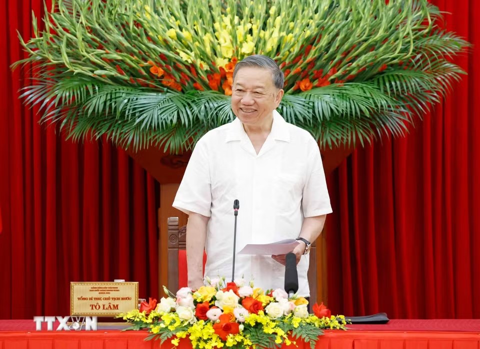 Tổng Bí thư, Chủ tịch nước Tô Lâm phát biểu chỉ đạo tại buổi làm việc. Ảnh: TTXVN