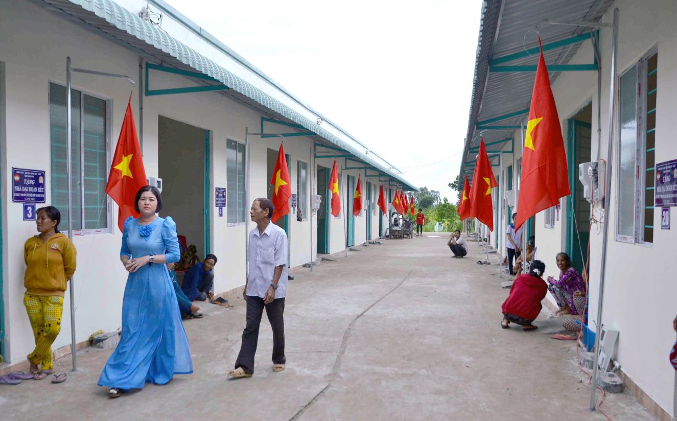 Một góc Khu nhà Đại đoàn kết tại khu vực ven biên tỉnh An Giang. Ảnh: Thanh Mai 