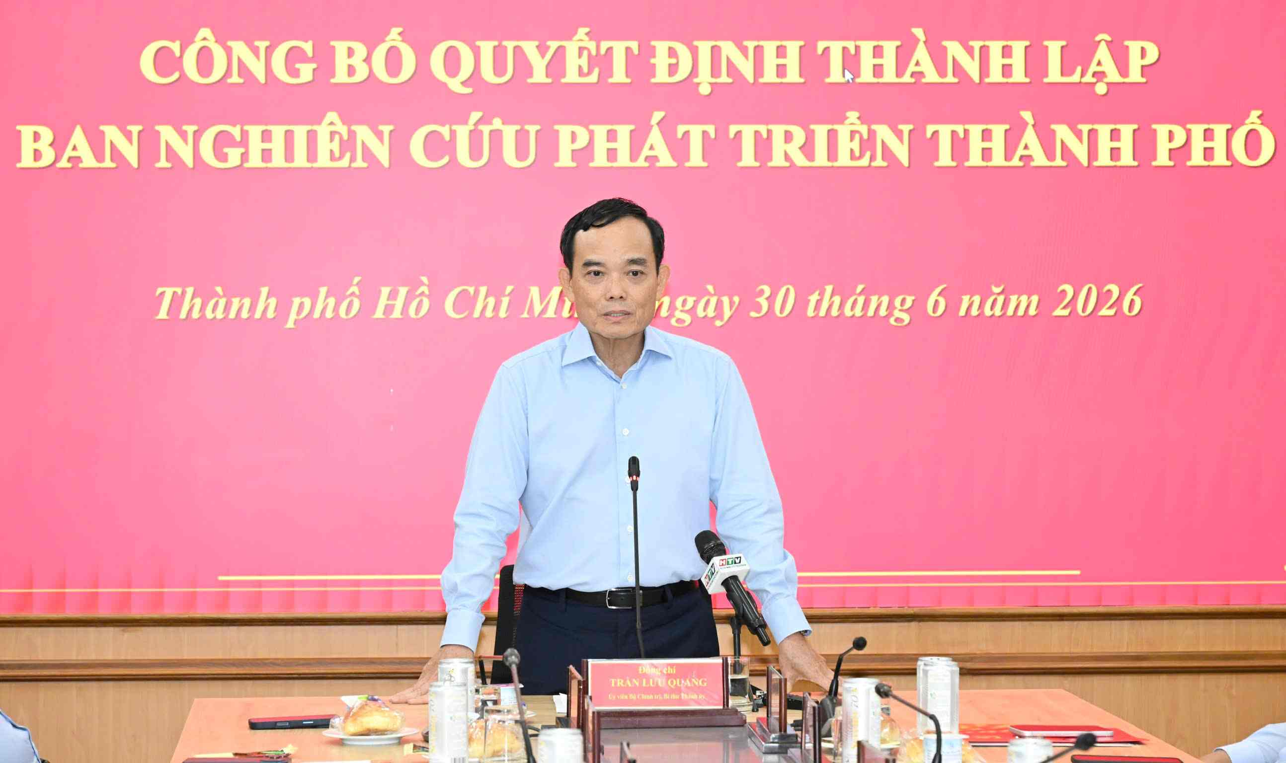 Secretary of the Ho Chi Minh City Party Committee Tran Luu Quang becomes Head of the Ho Chi Minh City Development Research Board. Photo: Viet Dung