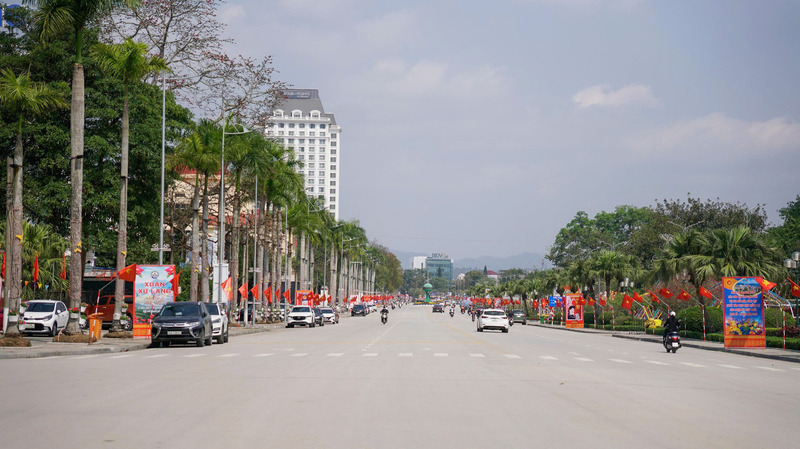 En Lang Son, hay un total de 104 proyectos previstos para ser incluidos en el plan de inversión pública a mediano plazo 2026-2030. Foto: Khanh Linh