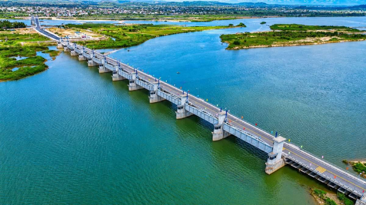 Overview of the Tra Khuc river downstream dam project (Quang Ngai). Photo: Dong Giang