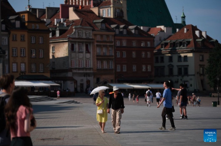 High heat has covered Europe in recent days. Photo: Xinhua