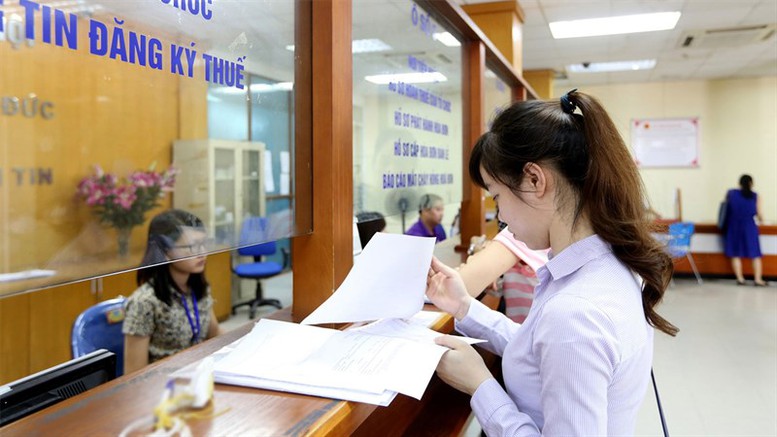Resolution No. 33/2026/NQ-CP handling obstacles regarding the deadline for preparing tax reduction dossiers for imported goods subject to customs inspection and supervision that are damaged by fire. Photo: VGP