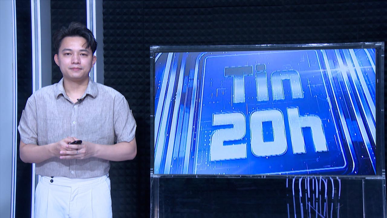 Noticias de las 20h: Puntaje de corte para el grado 10 en Ciudad Ho Chi Minh, algunas escuelas toman 24,75 puntos