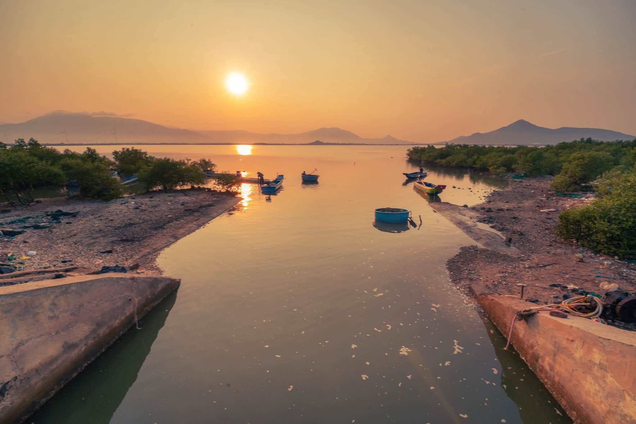 Sunrise scene in Dam Nai. Photo: Luong Phong