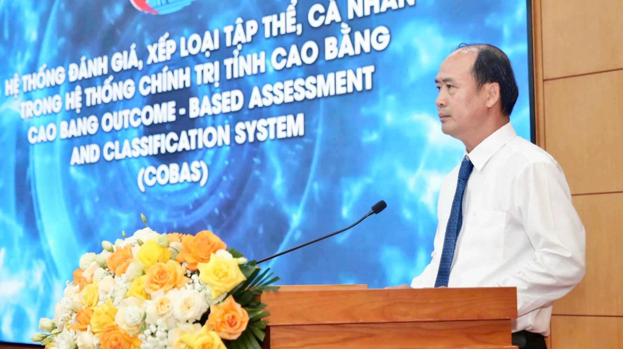Thứ trưởng Bộ Nội vụ Nguyễn Văn Hồi phát biểu tại hội nghị. Ảnh: Nguyệt Hà