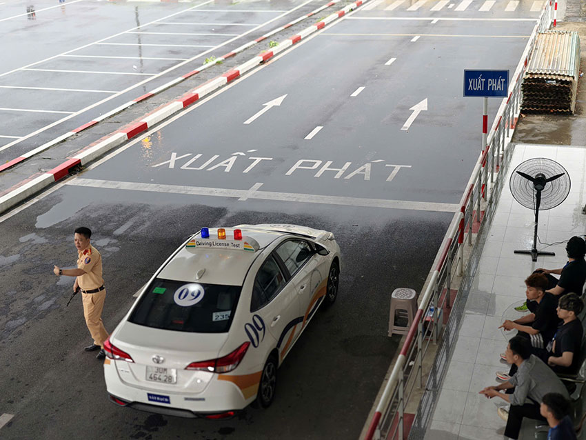 Nhiều quy định mới về sát hạch lái xe. Ảnh: Tiến Trạch