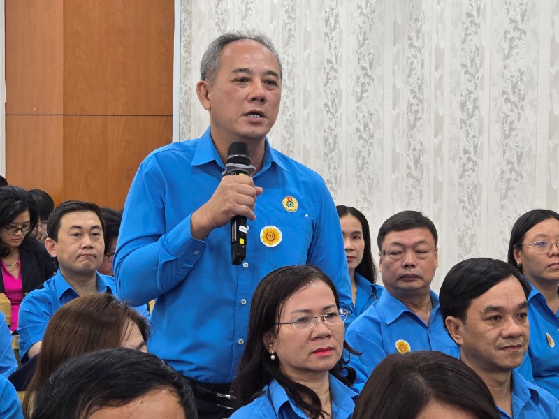 Mr. Cu Phat Nghiep said that he will strive for the grassroots trade union to be the first place workers come to when they have problems, as directed by General Secretary and President To Lam at the XIV Congress of the Vietnam Trade Union, term 2026 - 2031. Photo: Nam Duong