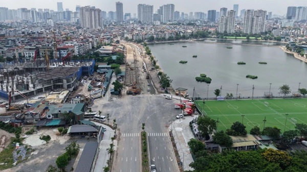 Vành đai 2,5 Hà Nội tăng tốc sau nhiều năm chậm tiến độ. Ảnh: Hải Lê