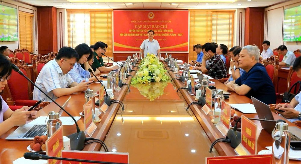 On the morning of June 4, the Central Committee of the Vietnam Veterans Association informed about the VIII National Congress of the Vietnam Veterans Association, term 2026 - 2031. Photo: Vi Cuong