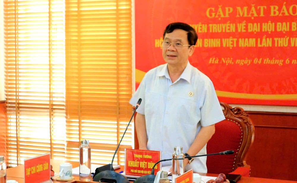Trung tướng Khuất Việt Dũng - Phó Chủ tịch Hội Cựu chiến binh Việt Nam. Ảnh: Vĩ Cường